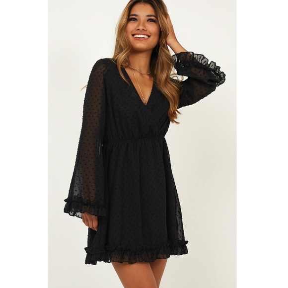 SHOWPO Stay Forever Dress in Black Long Sleeve Swiss Dot V-Neck NWT Size 2 - Picture 2 of 12